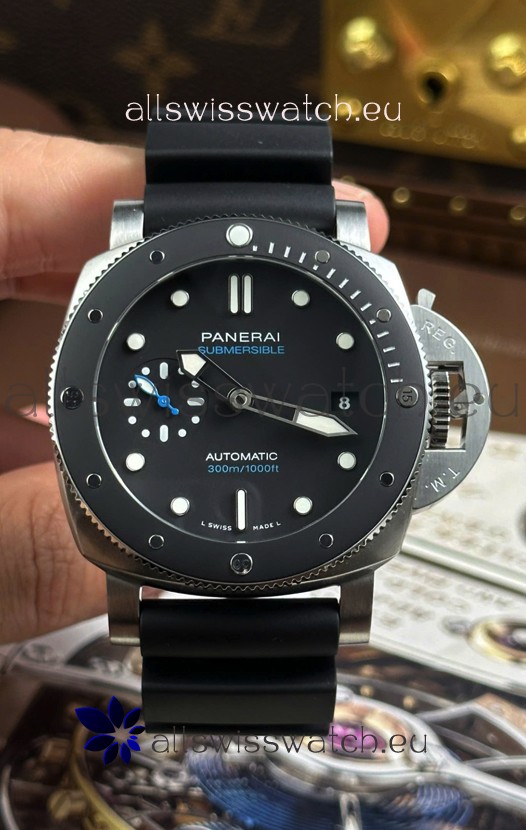 Panerai Super Clone Submersible PAM683 1:1 Mirror Replica Watch 42MM